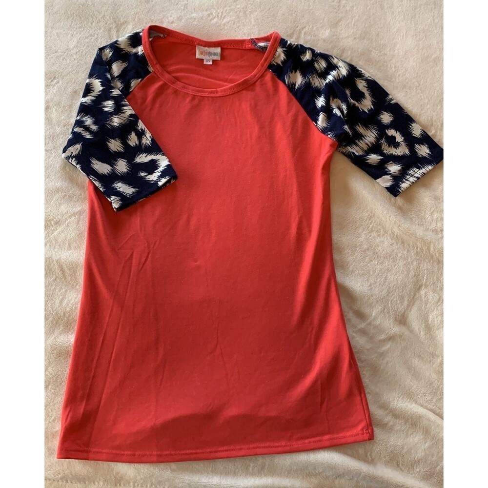 Lularoe Gigi top size XS